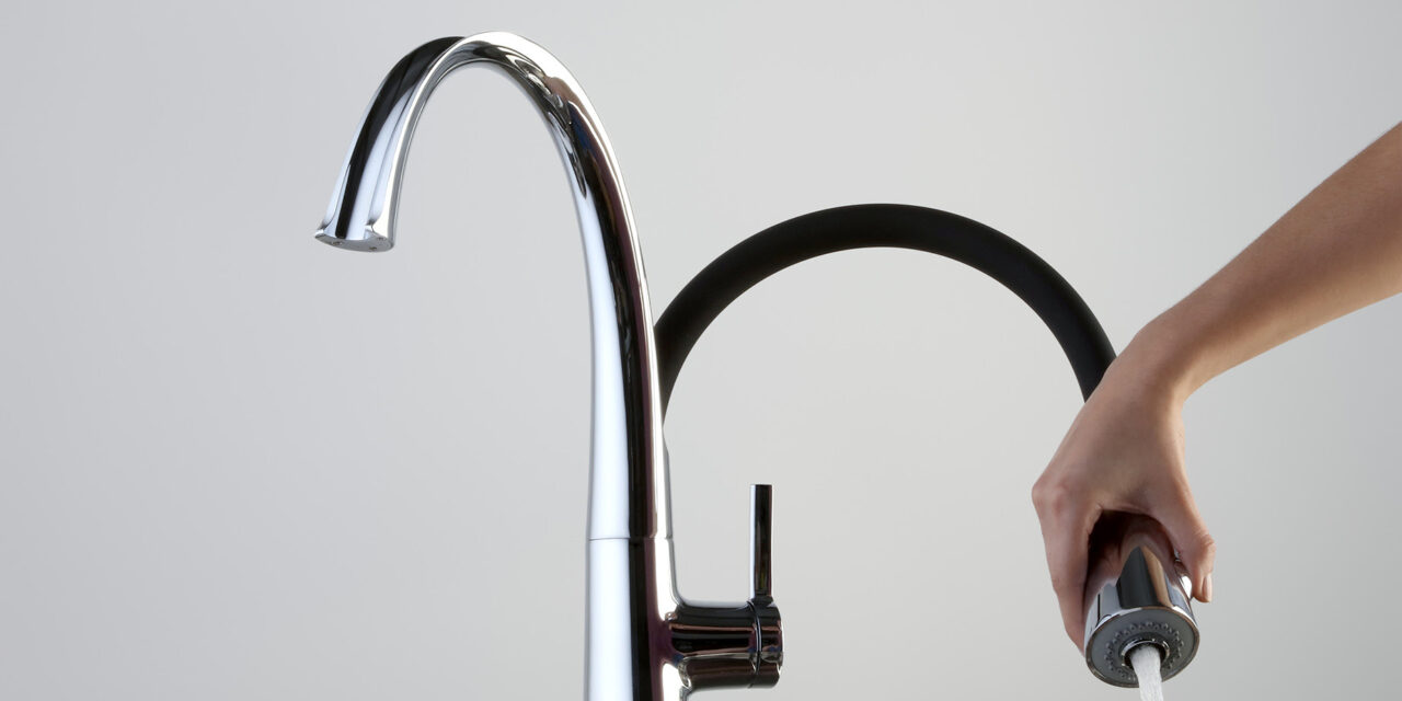 Las novedades en grifería y sanitarios que permiten cuidarla en el hogar