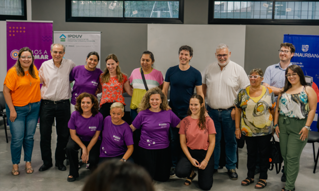  Convenio entre ONG y universidad para capacitar mujeres en la construcción