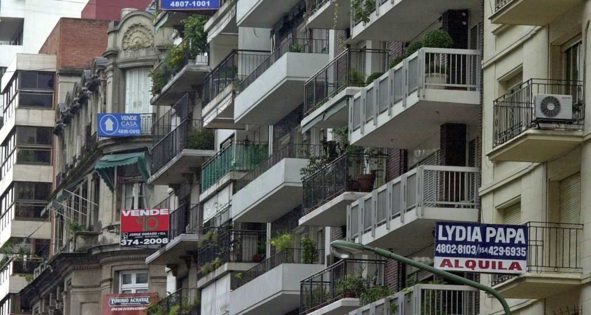Mercado inmobiliario: afirman que, «el metro cuadrado está al mismo precio que en 2002»